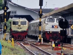 Ribuan Tiket Kereta Api Dibatalkan! Ini Dampak Genangan Air Jalur Pekalongan-Sragi
