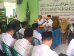 Tongkat Estafet Kepemimpinan KUA Wongsorejo Berganti, Fahrus Soffi Resmi Serahkan Jabatan ke Imam Muklis