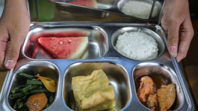 dan-terjadi-lagi,-dugaan-keracunan-mbg-dialami-ratusan-siswa-smkn-3-boyolangu-tulungagung-–-times-banyuwangi