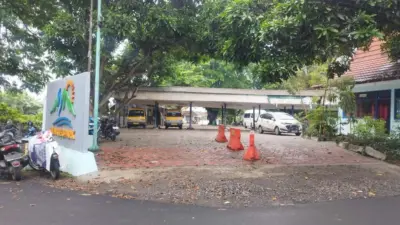 terminal-sasak-perot-akan-difungsikan-sebagai-“hub”-angkutan-wisata