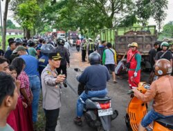 Kecelakaan Beruntun di Dadapan Banyuwangi, Lalu Lintas Lumpuh Hampir Dua Jam