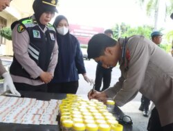 Belum Dua Pekan Menjabat, Kapolresta Banyuwangi Gelar Tes Urine Massal Anggota