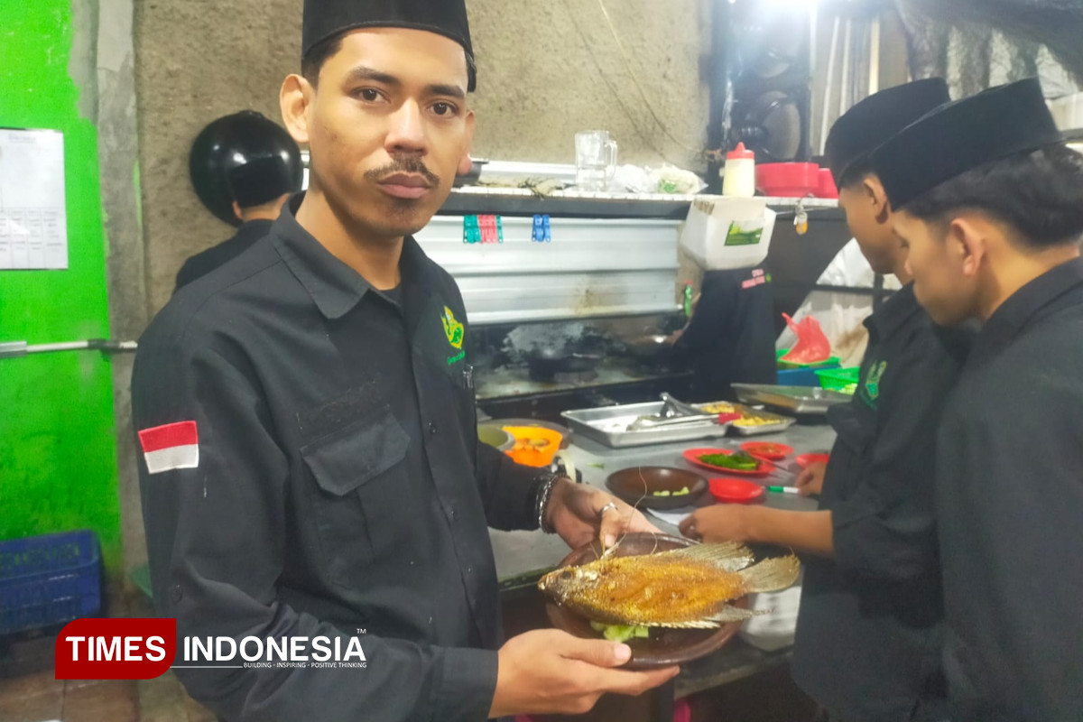 gurame-cobek-pedas,-hadir-di-bandung-belum-setahun-konsumennya-membeludak-–-times-banyuwangi