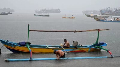 bmkg-juanda-peringatkan-cuaca-ekstrem-di-jatim,-banyuwangi-diminta-waspada-hingga-akhir-januari