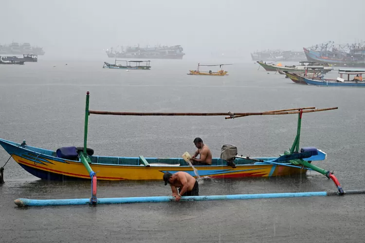 bmkg-juanda-peringatkan-cuaca-ekstrem-di-jatim,-banyuwangi-diminta-waspada-hingga-akhir-januari