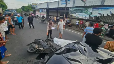 kecelakaan-karambol-di-banyuwangi,-pengendara-sepeda-motor-meninggal-di-lokasi-kejadian