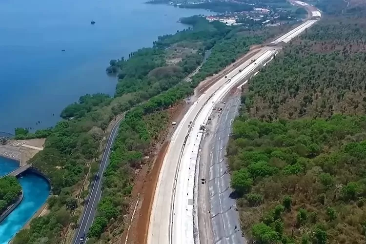 tol-probolinggo–situbondo-hampir-rampung,-pupr-bocorkan-progres-proyek-tahap-2-tol-prosiwangi-ke-banyuwangi