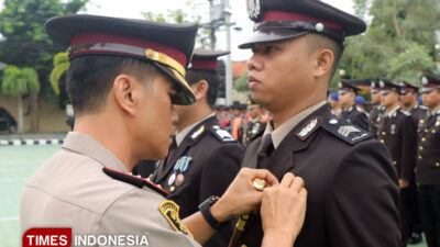 puluhan-personel-polresta-banyuwangi-diganjar-tanda-kehormatan-–-times-banyuwangi