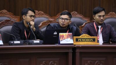 anggaran-pendidikan-yang-disunat-untuk-dana-mbg-kini-digugat-ke-mk-–-times-banyuwangi