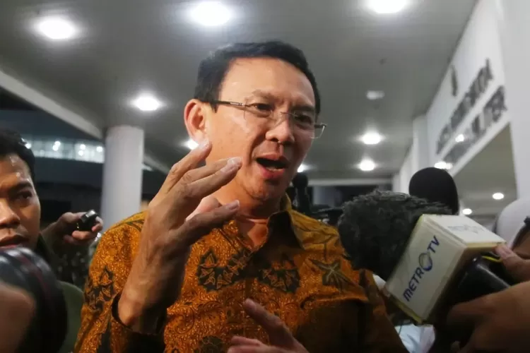 ahok-beberkan-alasan-bertahan-dan-mundur-dari-pertamina,-sindir-sistem-bumn