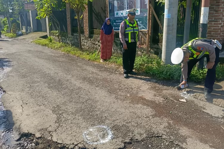 tabrak-bocah-hingga-tewas-di-banyuwangi,-dua-perempuan-pengendara-motor-ditetapkan-tersangka