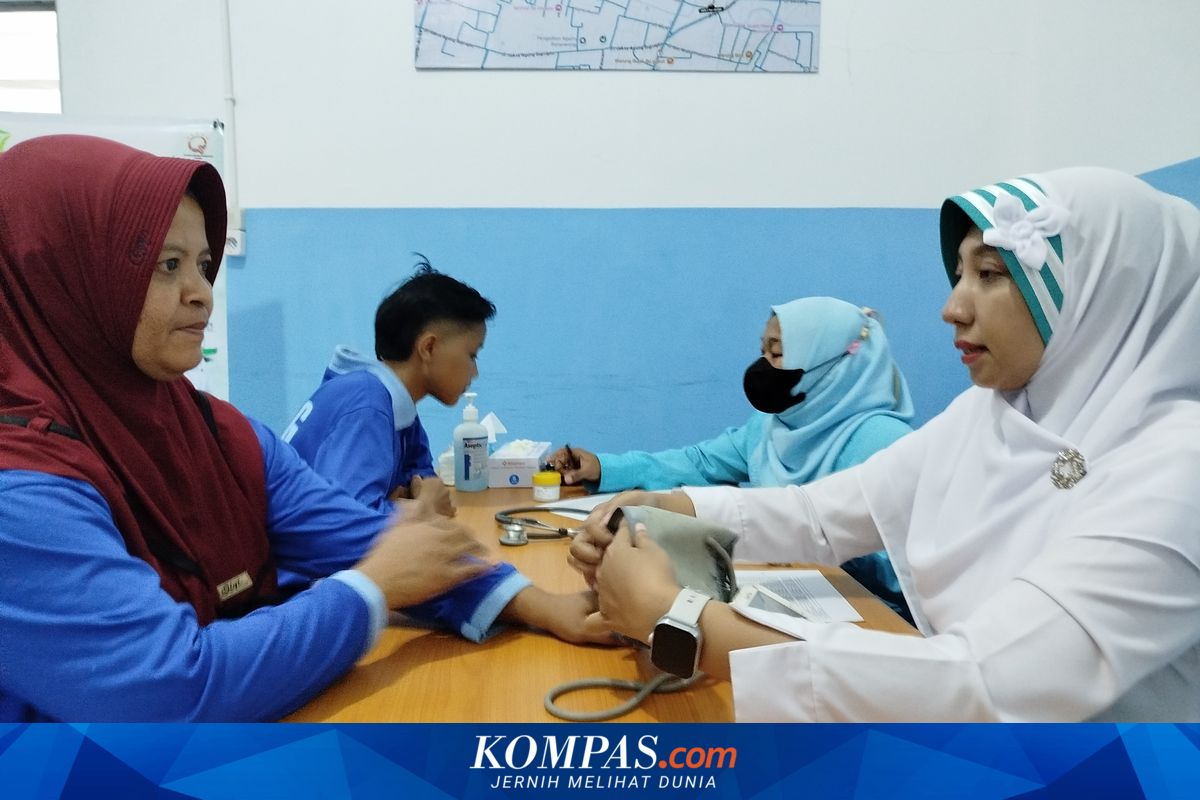 kasus-tbc-di-banyuwangi-tinggi,-screening-kesehatan-relawan-dapur-gizi-digencarkan