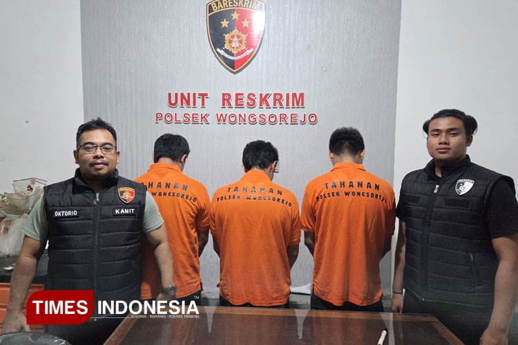 asyik-pesta-sabu-sambil-ngeslot,-tiga-pria-di-banyuwangi-tak-berkutik-diciduk-polisi-–-times-banyuwangi