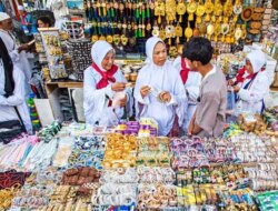 Kemenhaj Siapkan Platform Digital Oleh-Oleh Haji, UMKM Lokal Jadi Andalan