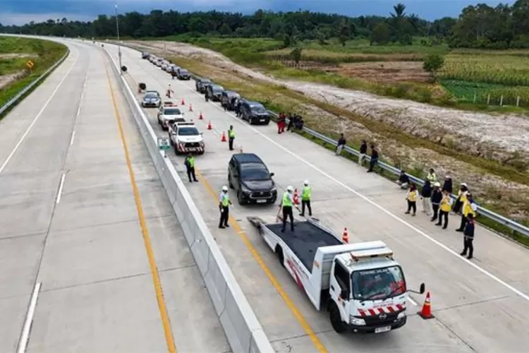 tol-sinaksak–simpang-panei-raih-slfo-bintang-5,-hamawas-tegaskan-komitmen-infrastruktur-berkualitas
