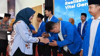 bupati-ipuk-ajak-pmii-banyuwangi-turun-dampingi-warga-soal-pendidikan-dan-kesehatan