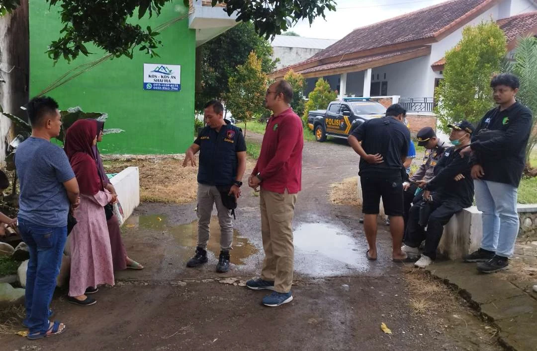 ada-identitas-pada-jenazah-ditemukan-saat-proses-pengangkatan-bangkai-kmp-tunu