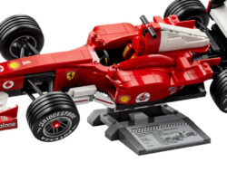 LEGO Abadikan Ferrari F2004, Simbol Musim Terbaik Michael Schumacher – TIMES Banyuwangi