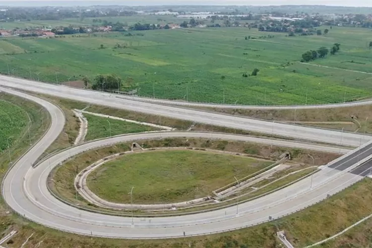 tol-prosiwangi-terus-dikebut,-segmen-gending–besuki-ditargetkan-fungsional-saat-mudik-lebaran-2026