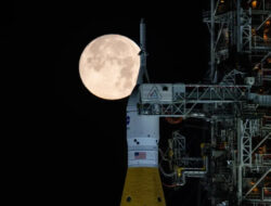 Uji Krusial Gagal, NASA Tunda Peluncuran Artemis II ke Maret 2026 – TIMES Banyuwangi