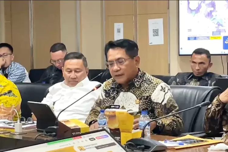 pusat-tegaskan-komitmen-lanjutkan-tol-padang–pekanbaru,-kepala-daerah-sumbar-siap-dukung-penuh