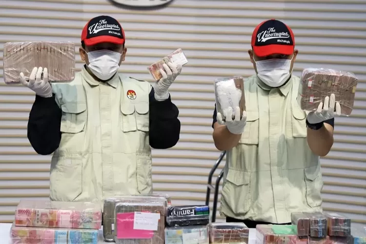 kepala-kpp-banjarmasin-diciduk-kpk,-menkeu-sebut-ini-awal-bersih-bersih-pajak