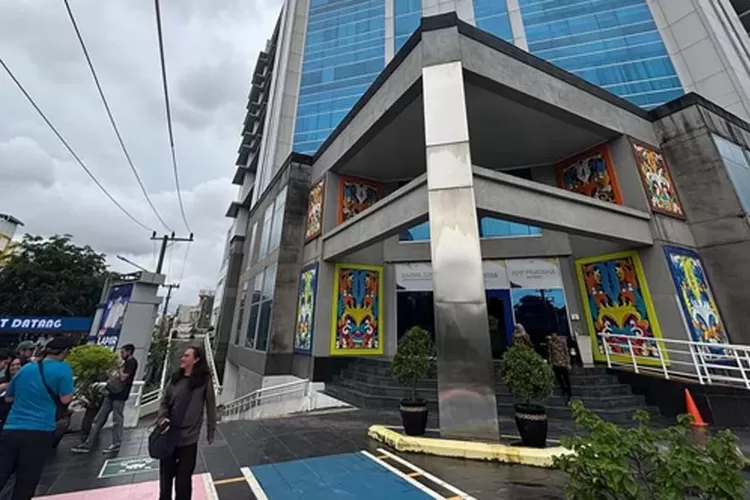 ott-kpk-di-banjarmasin,-lampung,-dan-jakarta:-17-orang-diamankan,-kepala-kpp-terima-suap-rp-800-juta