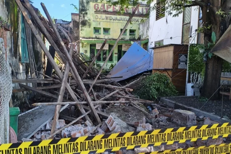 gempa-pacitan-guncang-jatim,-satu-rumah-di-blitar-roboh-jumat-dini-hari