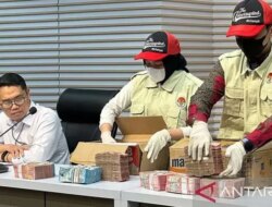 Fantastis! KPK Sita Emas dan Valas Rp40,5 Miliar dari Kasus Impor Barang KW