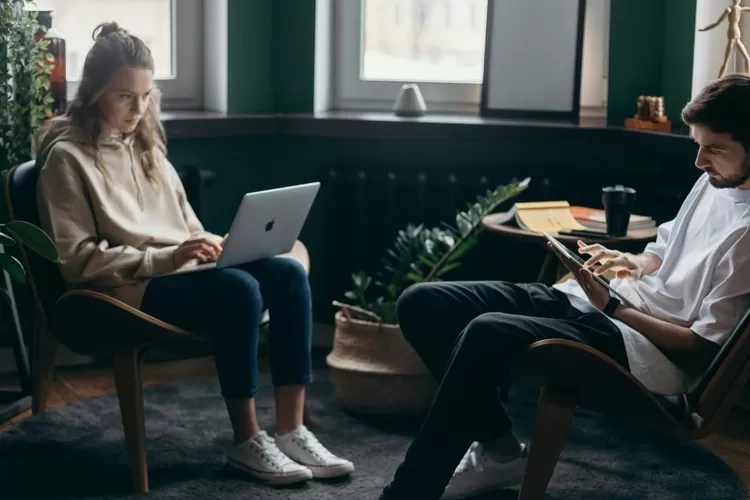 jumlah-pekerja-naik,-tapi-mengapa-banyak-yang-tetap-miskin?