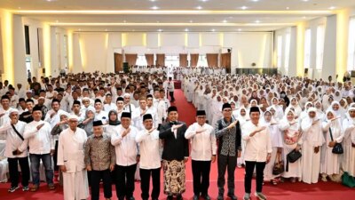 ribuan-cjh-banyuwangi-ikuti-manasik-haji-terintegrasi,-setelah-antre-14-tahun-siap-berangkat-ke-tanah-suci