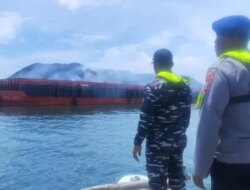 Kapal Tongkang Batu Bara Asap Tebal Gegerkan Warga Muncar Banyuwangi, Polisi Pastikan Bukan Kebakaran