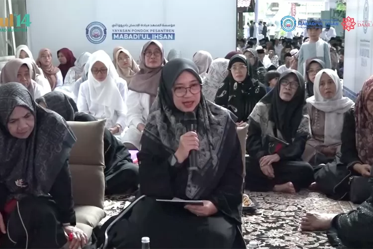 haul-ke-14-kh-achmad-musayyidi-di-mabadiul-ihsan-banyuwangi,-ulama-dan-forpimda-tegaskan-sinergi-bangun-daerah