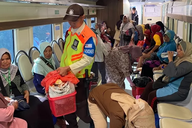 jumlah-pengguna-tembus-442-juta,-angkutan-perkotaan-kai-kian-tak-tergantikan