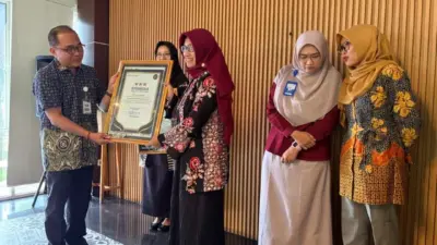 terapkan-tranformasi-digital,-5-rs-di-banyuwangi-raih-penghargaan-bintang-3-dari-bpjs-kesehatan