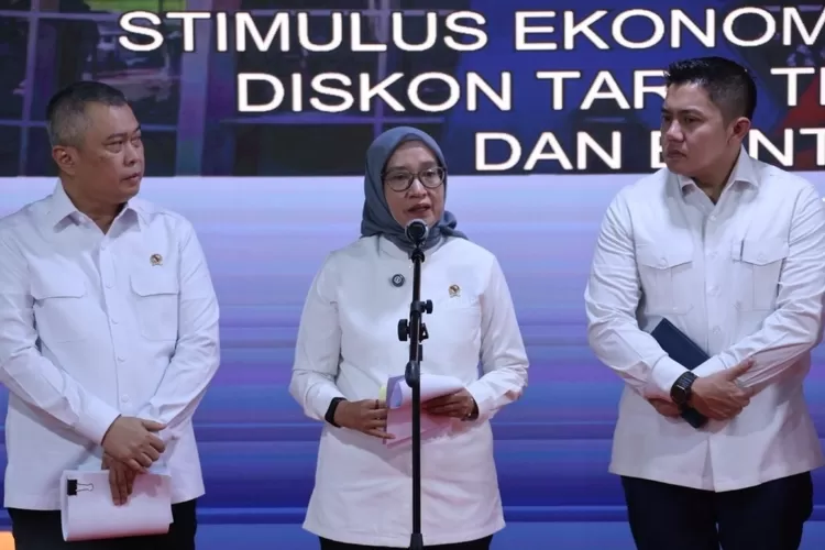 pemerintah-tetapkan-5-hari-kerja-fleksibel,-libur-asn-bertambah?