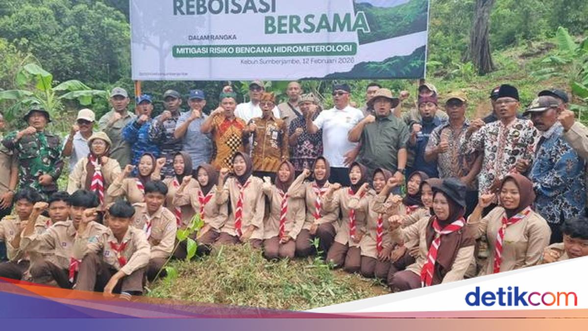 perkuat-mitigasi-banjir,-20-ribu-pohon-ditanam-di-banyuwangi