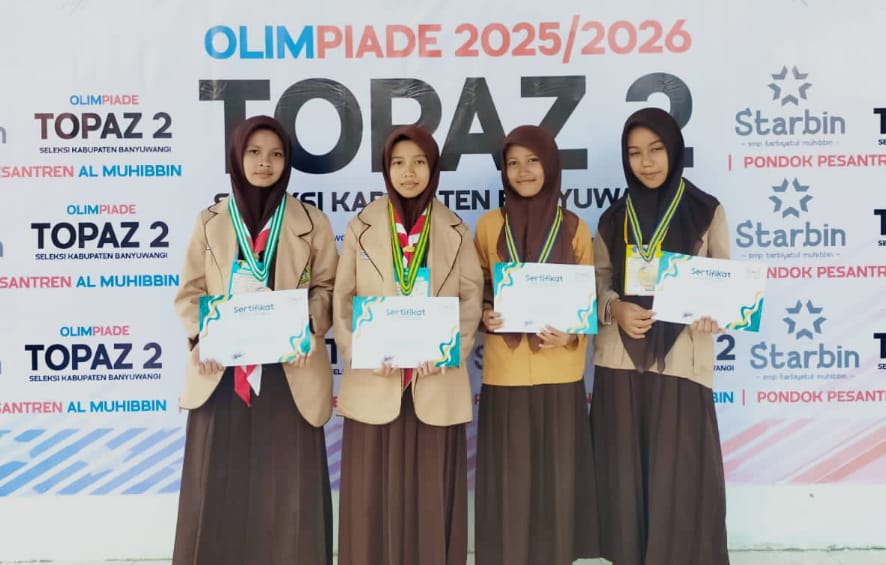 3-siswi-mts-al-imarah-bersinar-di-topaz-2-banyuwangi,-sabet-perunggu-dan-tembus-tingkat-provinsi