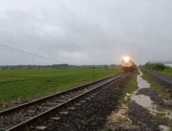 Jalur Kereta Api Tegowanu–Brumbung Sempat Lumpuh, Kini Sudah Normal