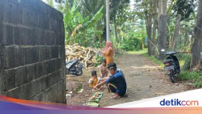 cerita-tumidi-ziarah-dari-balik-tembok-karena-makam-leluhur-lenyap