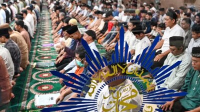 muhammadiyah-banyuwangi-mulai-salat-tarawih-ramadan-1447-h-di-masjid-kh-ahmad-dahlan,-jemaah-membludak