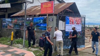 satpol-pp-banyuwangi-segel-niceso,-renovasi-hotel-brawijaya-dan-biliar-bluefire-karena-belum-kantongi-pbg