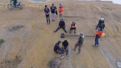 pendaki-ijen-hilang-30-jam-ditemukan-selamat,-evakuasi-dramatis-di-tebing-kawah-ijen-banyuwangi