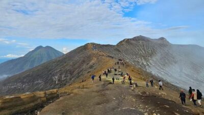 jalur-pendakian-ijen-disebut-ramah-pemula,-mengapa-masih-ada-pendaki-tersesat?