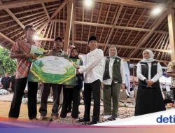 SK Tora 160,735 Hektare Diserahkan ke Warga 26 Desa di Banyuwangi