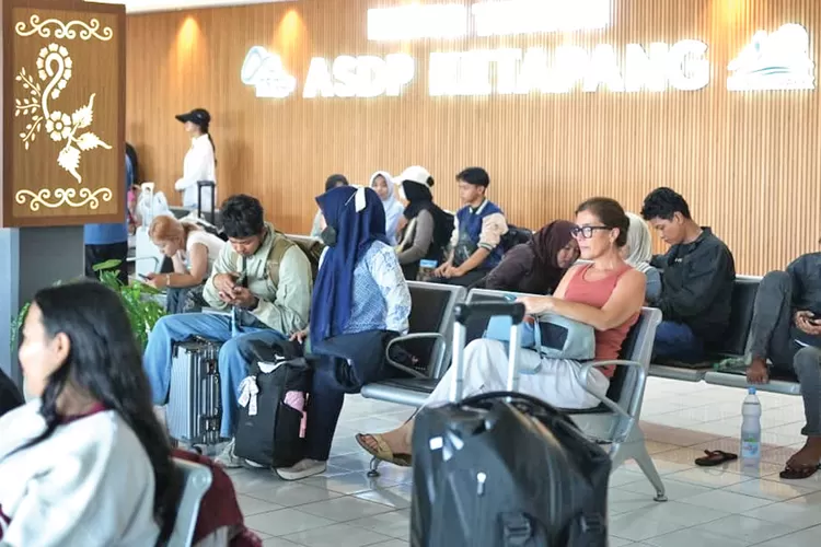 mudik-lebaran-2026,-asdp-diskon-tarif-penyeberangan-ketapang–gilimanuk-21,9-persen-dan-terapkan-single-tarif