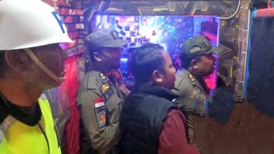 patroli-gabungan-selama-ramadan,-satpol-pp-pastikan-tempat-karaoke-di-banyuwangi-tutup