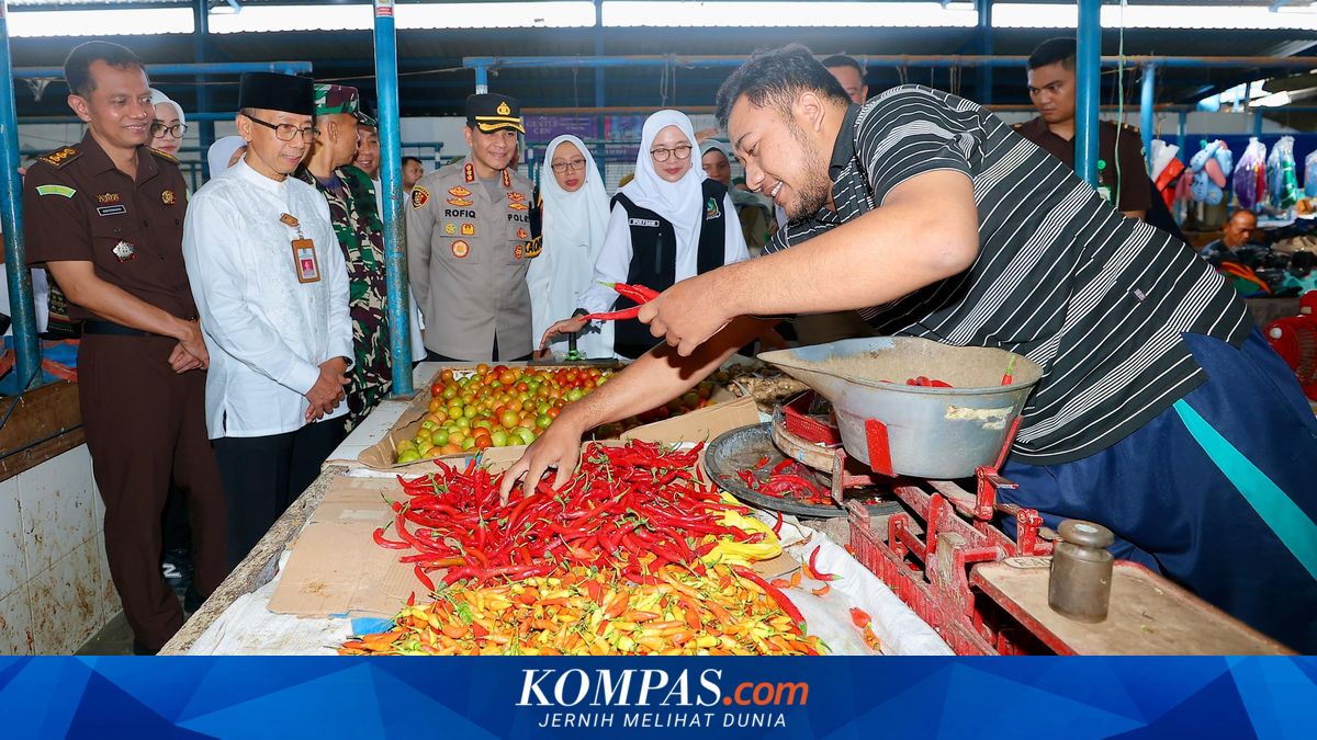 celetukan-pedagang-cabai-saat-bupati-banyuwangi-sidak-pasar-pada-sepekan-ramadhan