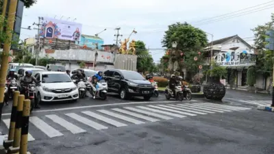 kebutuhan-naik-pada-ramadan-dan-lebaran,-warga-banyuwangi-diimbau-tidak-tergiur-pinjol-ilegal