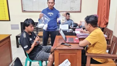 operasi-pekat-semeru-2026,-polsek-rogojampi-banyuwangi-amankan-pengedar-548-pil-trex